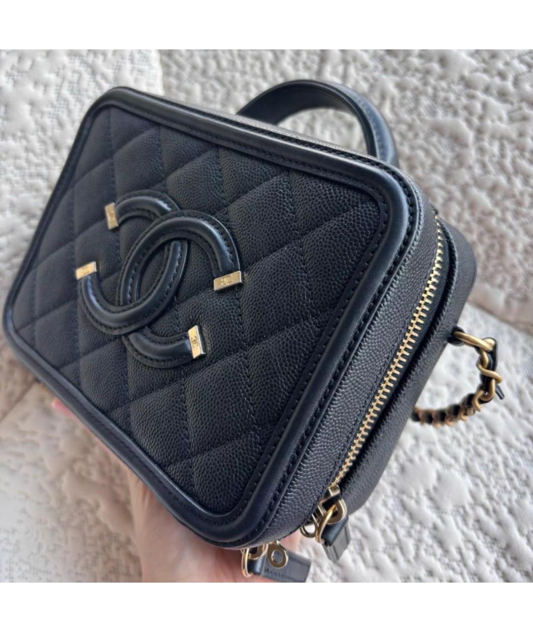 CHANEL Черная кожаная сумка через плечо, фото 4