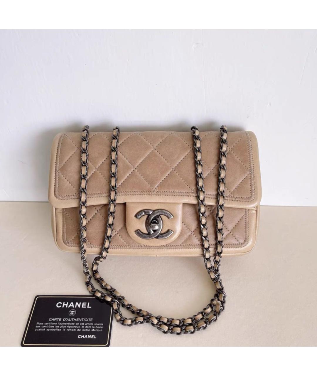 CHANEL Бежевая кожаная сумка через плечо, фото 9
