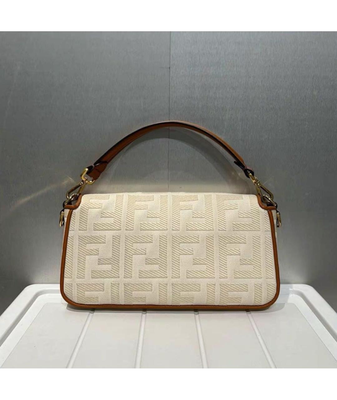 FENDI Бежевая кожаная сумка через плечо, фото 6