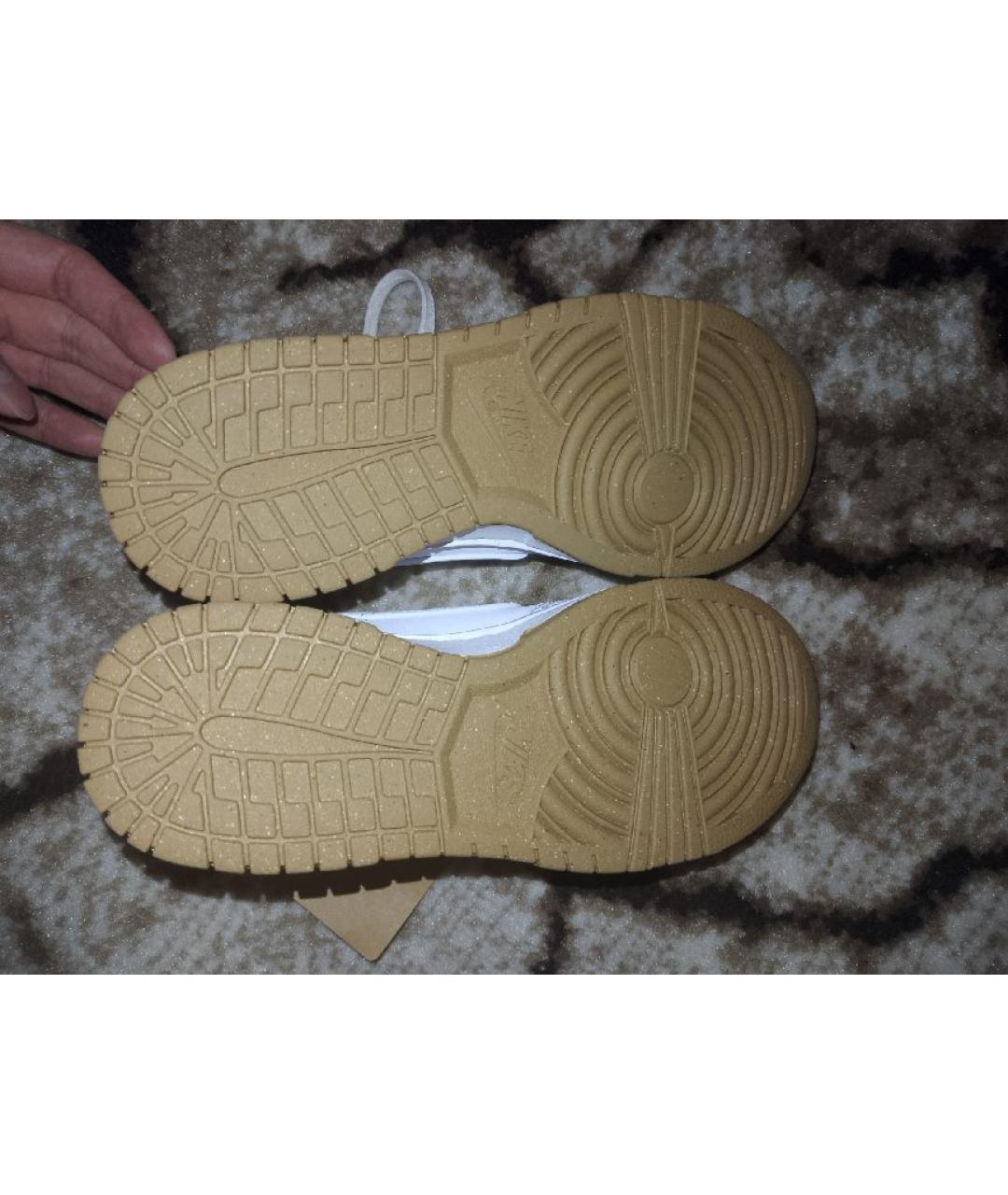 NIKE Белые кожаные кроссовки, фото 9