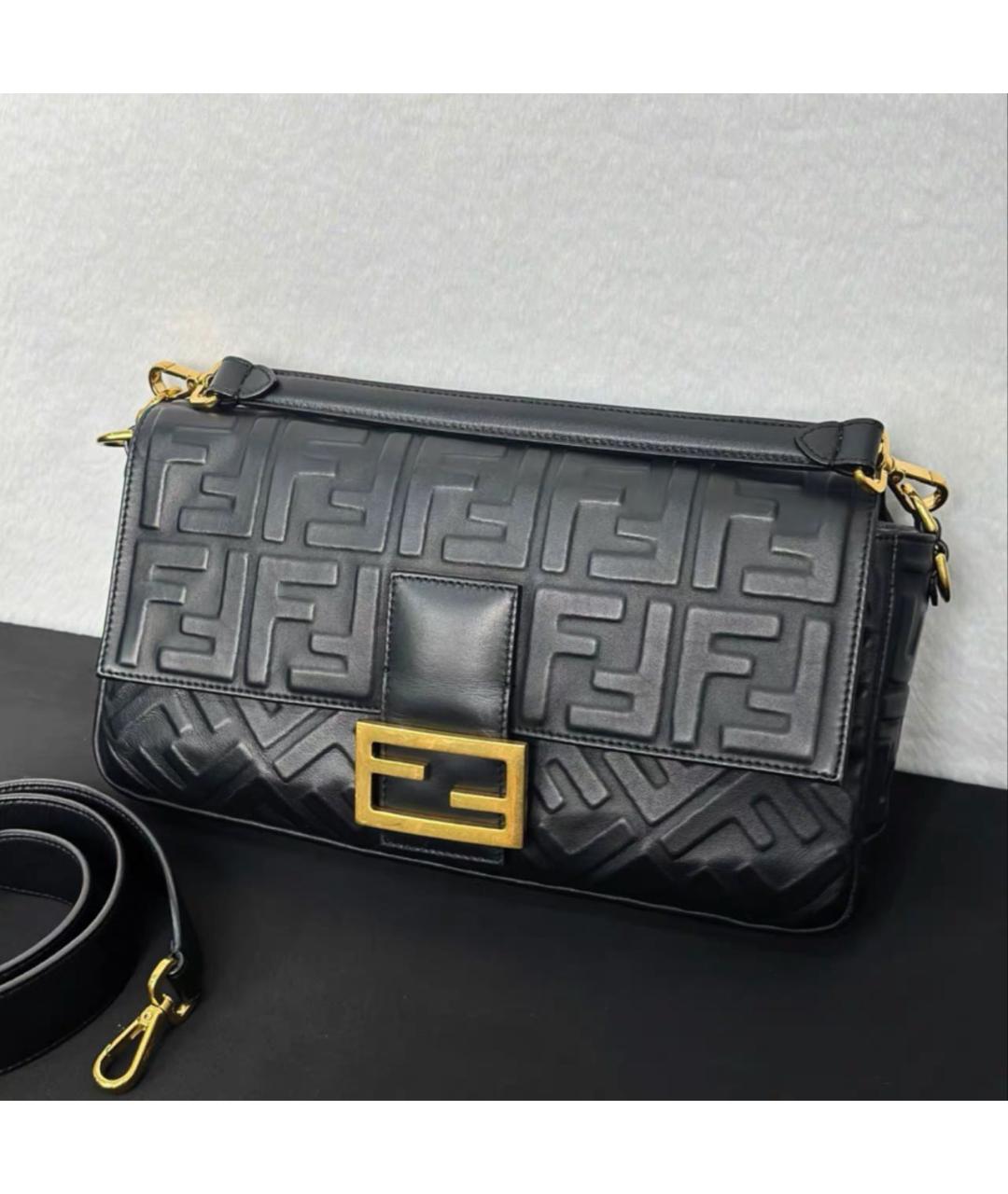 FENDI Черная кожаная сумка через плечо, фото 2