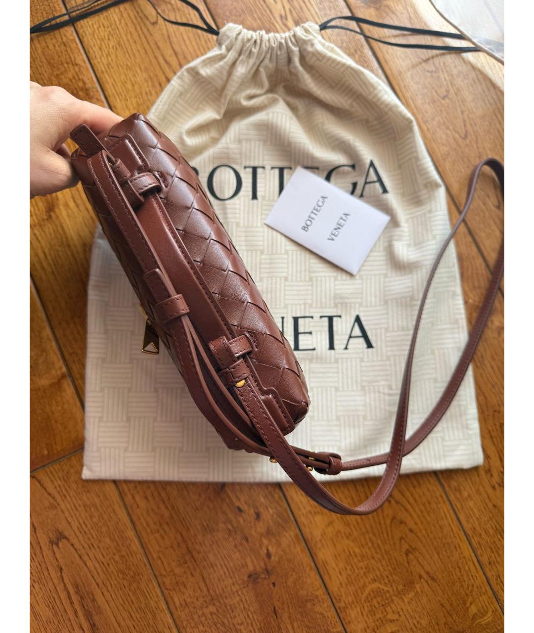 BOTTEGA VENETA Бордовая кожаная сумка с короткими ручками, фото 5
