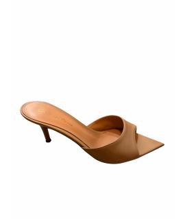 GIANVITO ROSSI Мюли