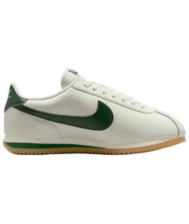 NIKE Кроссовки