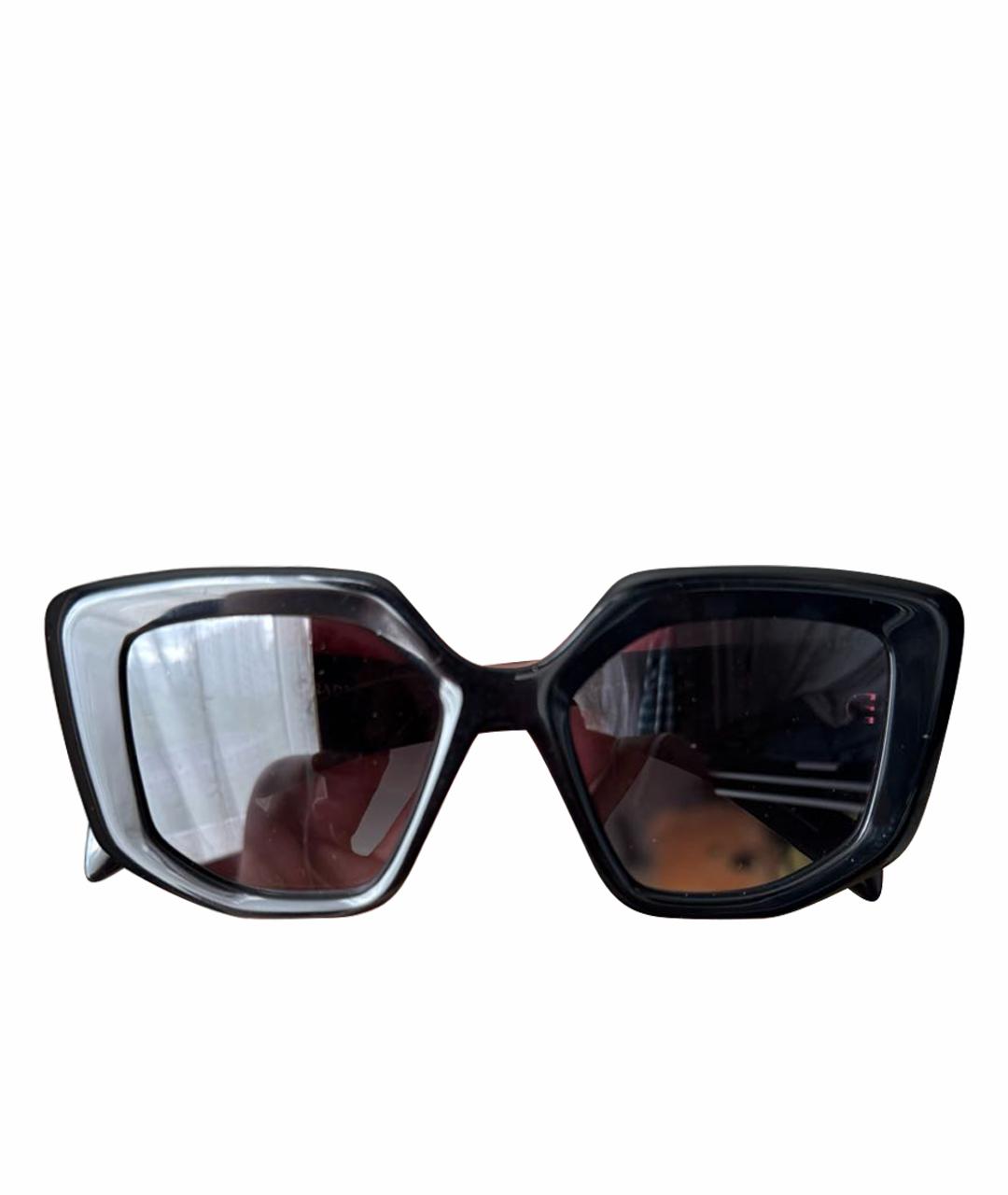 PRADA Черные пластиковые солнцезащитные очки, фото 1