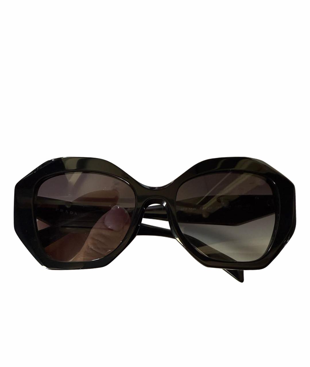 PRADA Черные пластиковые солнцезащитные очки, фото 1