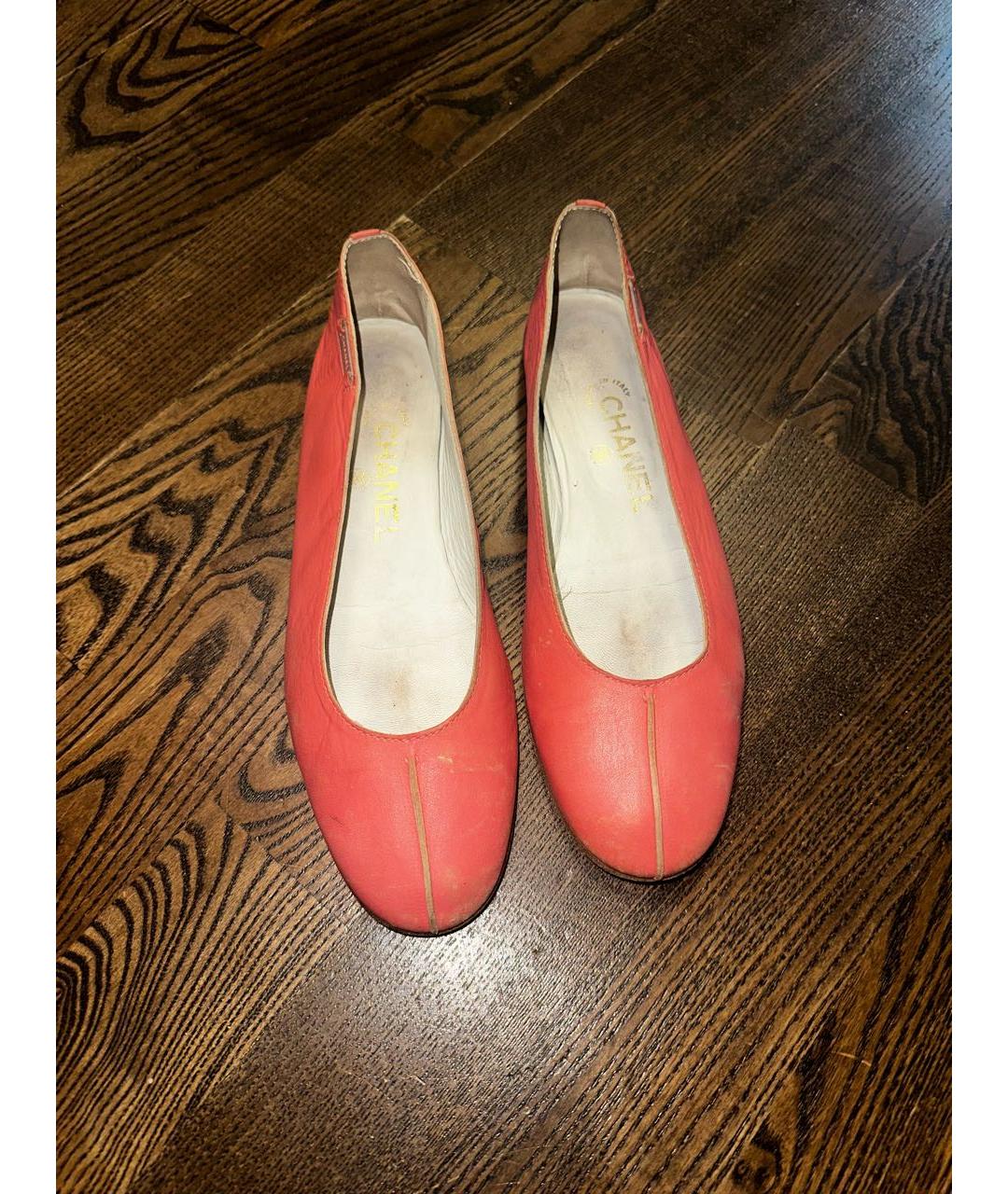 CHANEL Коралловые кожаные балетки, фото 2