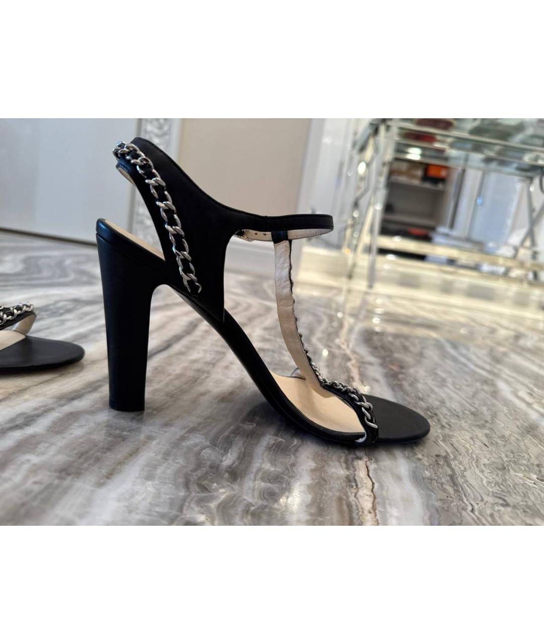 CHANEL Черные кожаные босоножки, фото 6