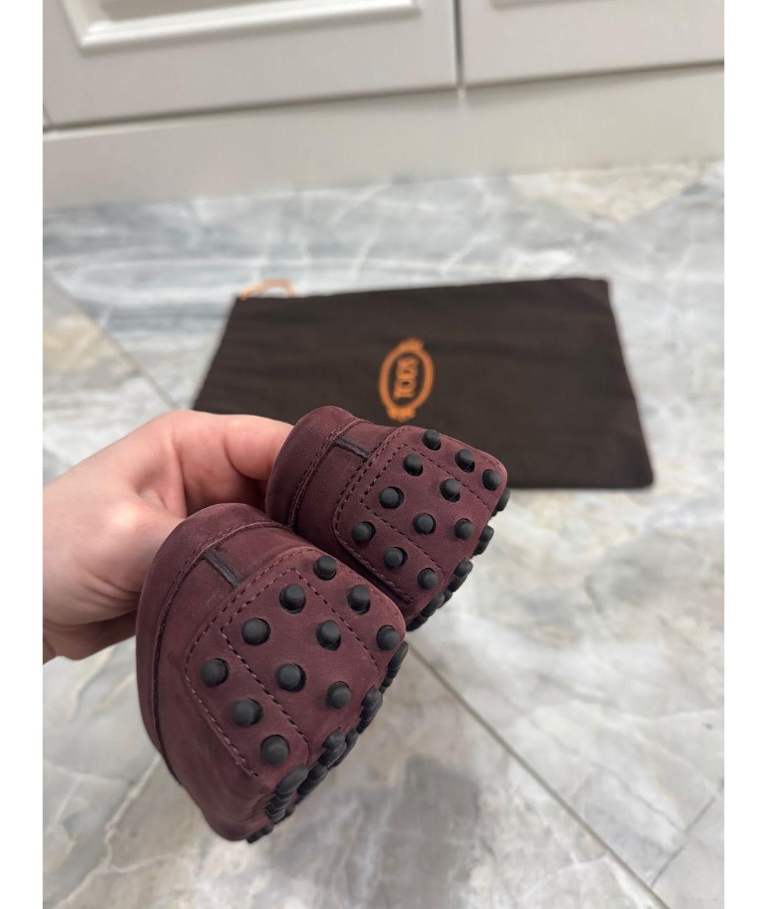 TOD'S Бордовые замшевые мокасины, фото 6