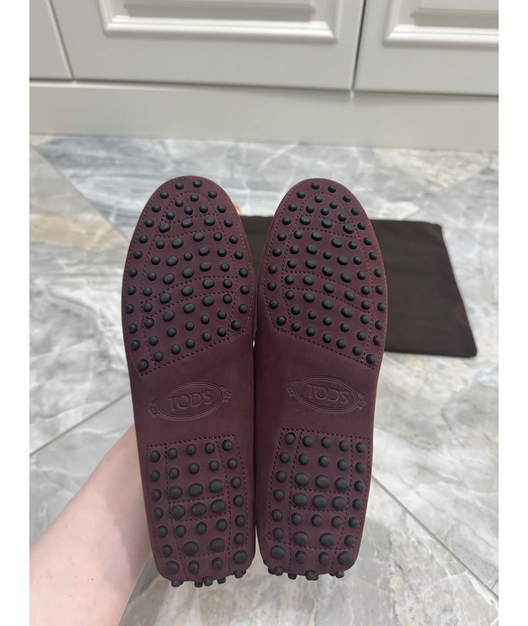 TOD'S Бордовые замшевые мокасины, фото 5