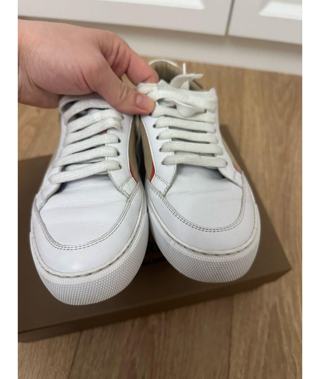 BURBERRY Белые кожаные кеды, фото 2