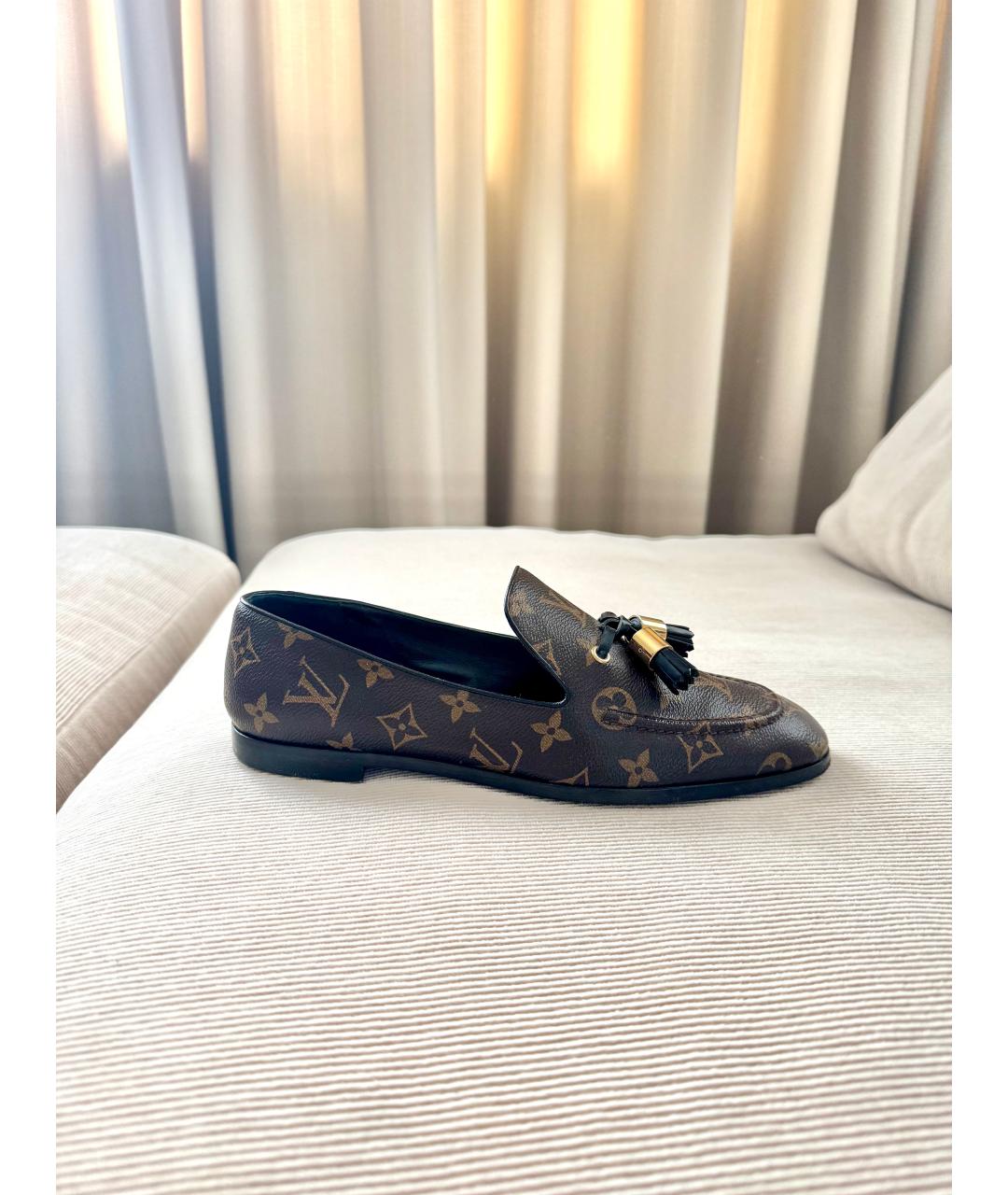 LOUIS VUITTON Коричневые кожаные лоферы, фото 6