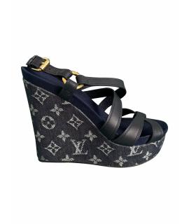 LOUIS VUITTON Босоножки