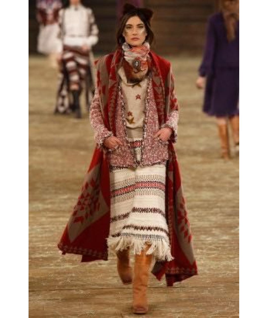 CHANEL Коричневые замшевые сапоги, фото 4
