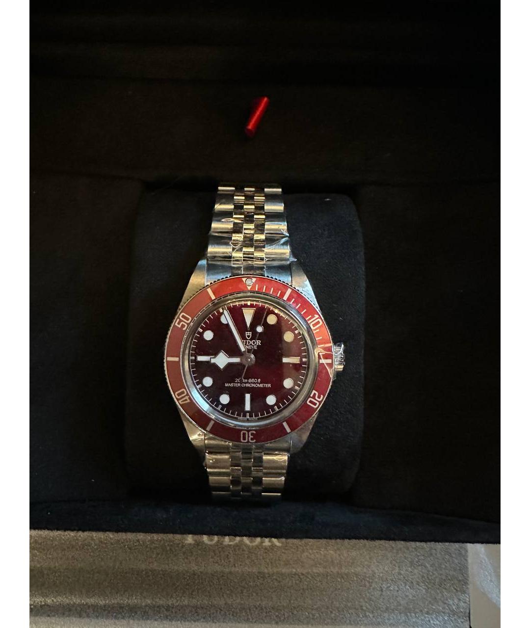 TUDOR Бордовые часы, фото 4