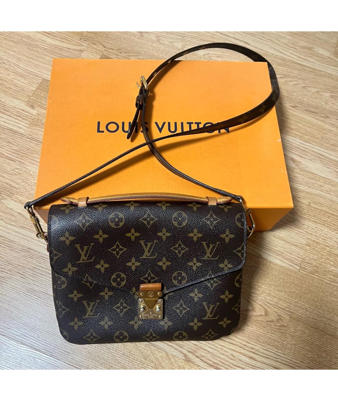 LOUIS VUITTON Коричневая сумка с короткими ручками, фото 8