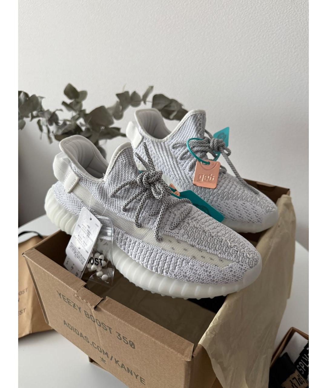 ADIDAS YEEZY Белые текстильные низкие кроссовки / кеды, фото 4