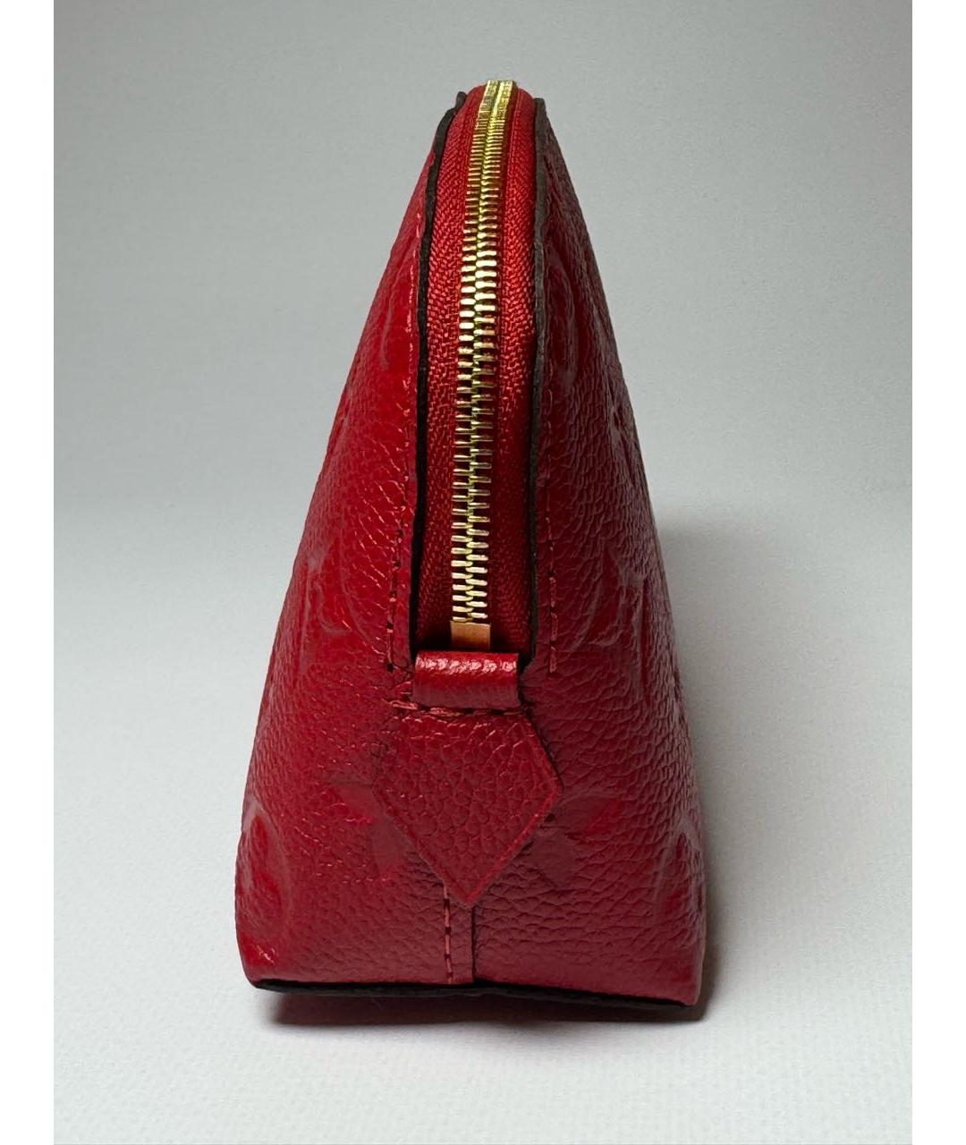LOUIS VUITTON Красная кожаная косметичка, фото 6