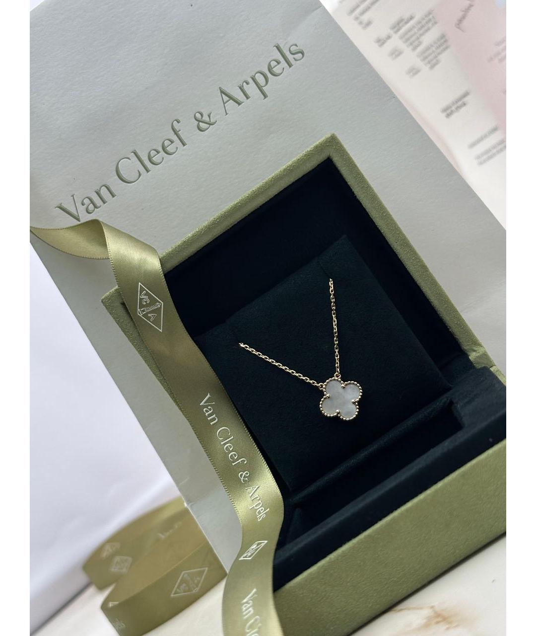 VAN CLEEF & ARPELS Белая подвеска из желтого золота, фото 4