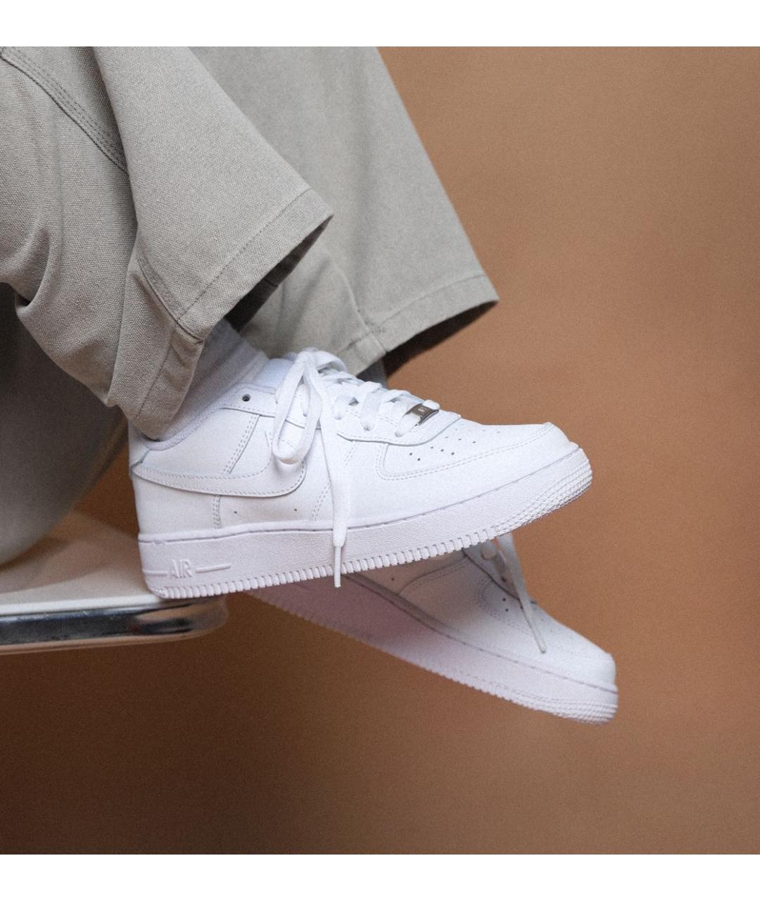 NIKE Белые кожаные кроссовки, фото 2