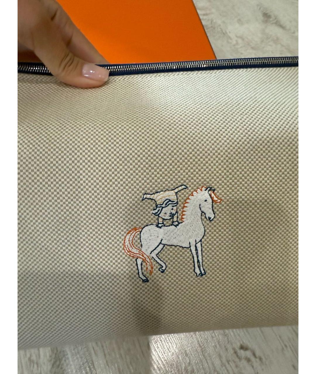 HERMES Бежевая косметичка, фото 6