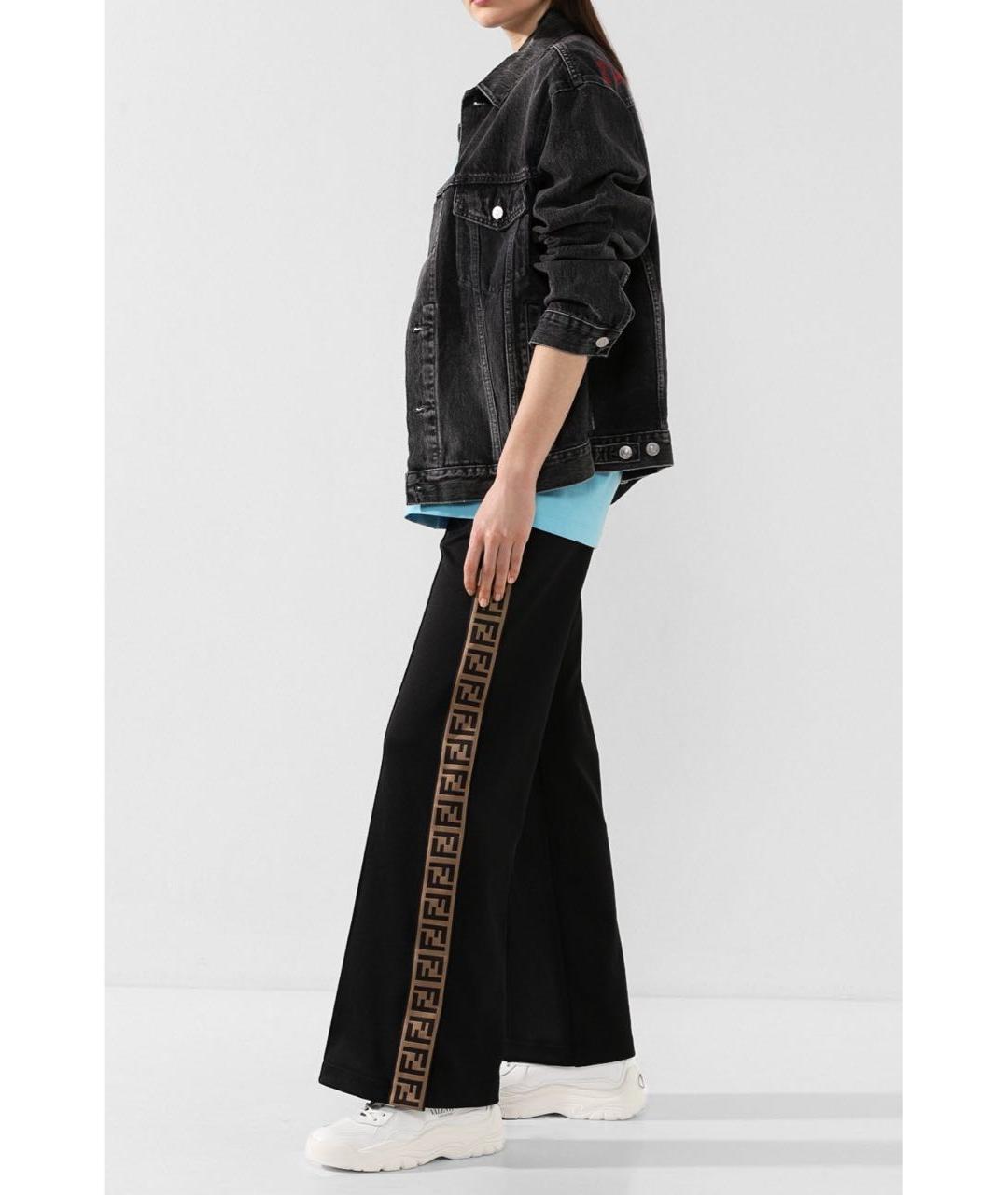 FENDI Спортивные брюки и шорты, фото 2