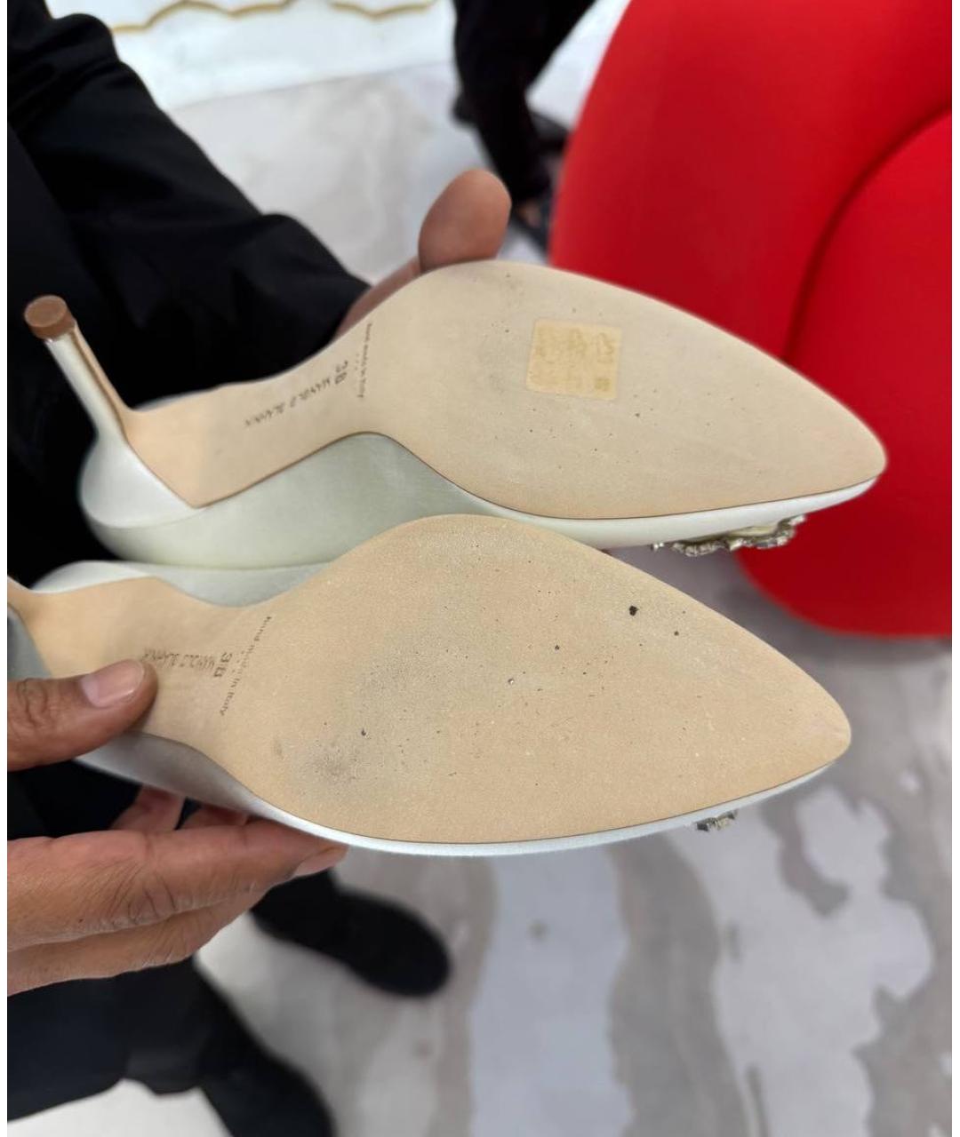 MANOLO BLAHNIK Белые текстильные туфли, фото 5