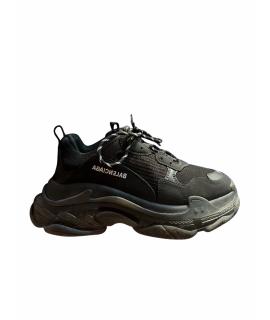 BALENCIAGA Низкие кроссовки / кеды