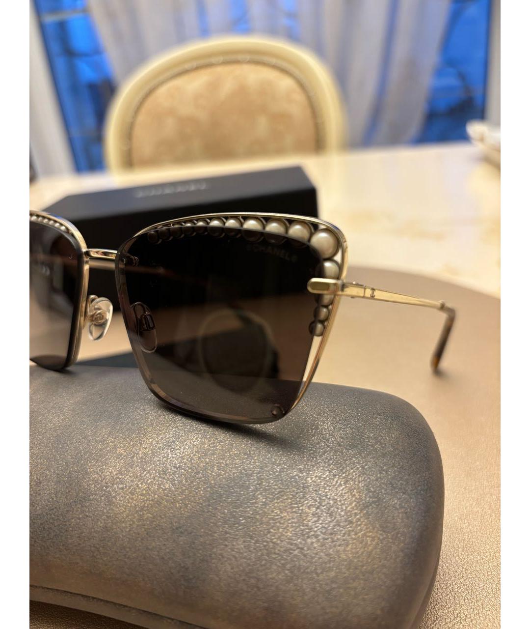 CHANEL Золотые металлические солнцезащитные очки, фото 3