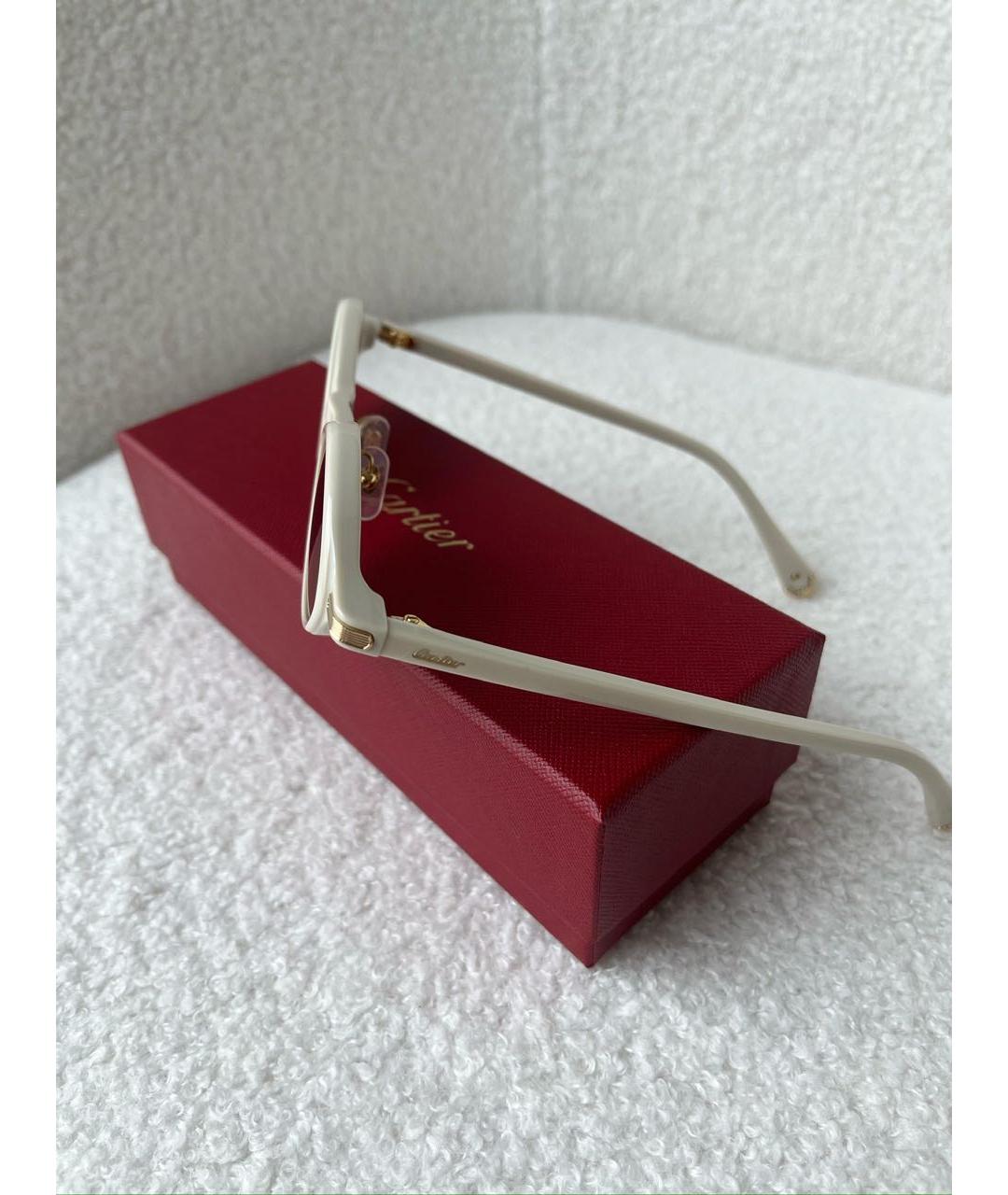 CARTIER Белые пластиковые солнцезащитные очки, фото 3