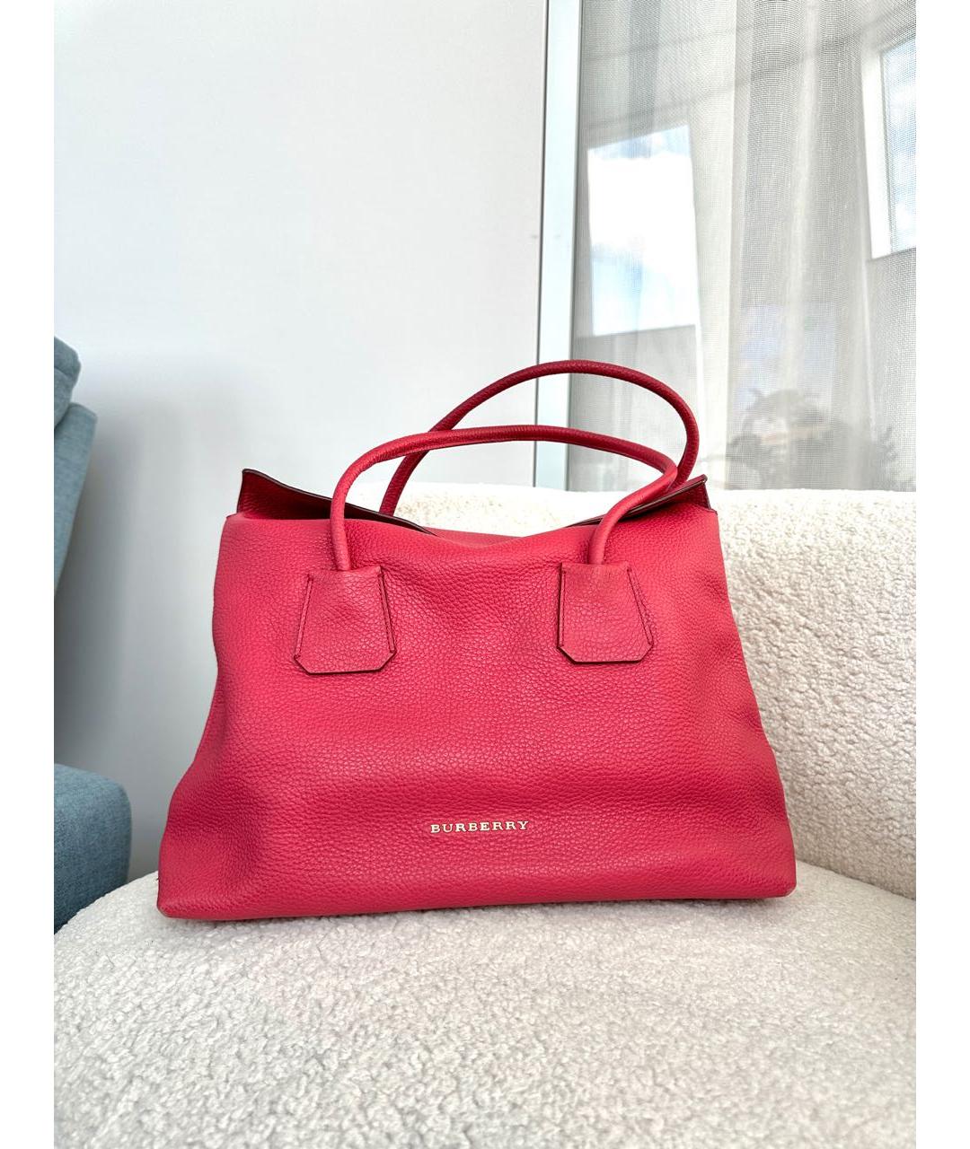 BURBERRY Коралловая кожаная сумка тоут, фото 9