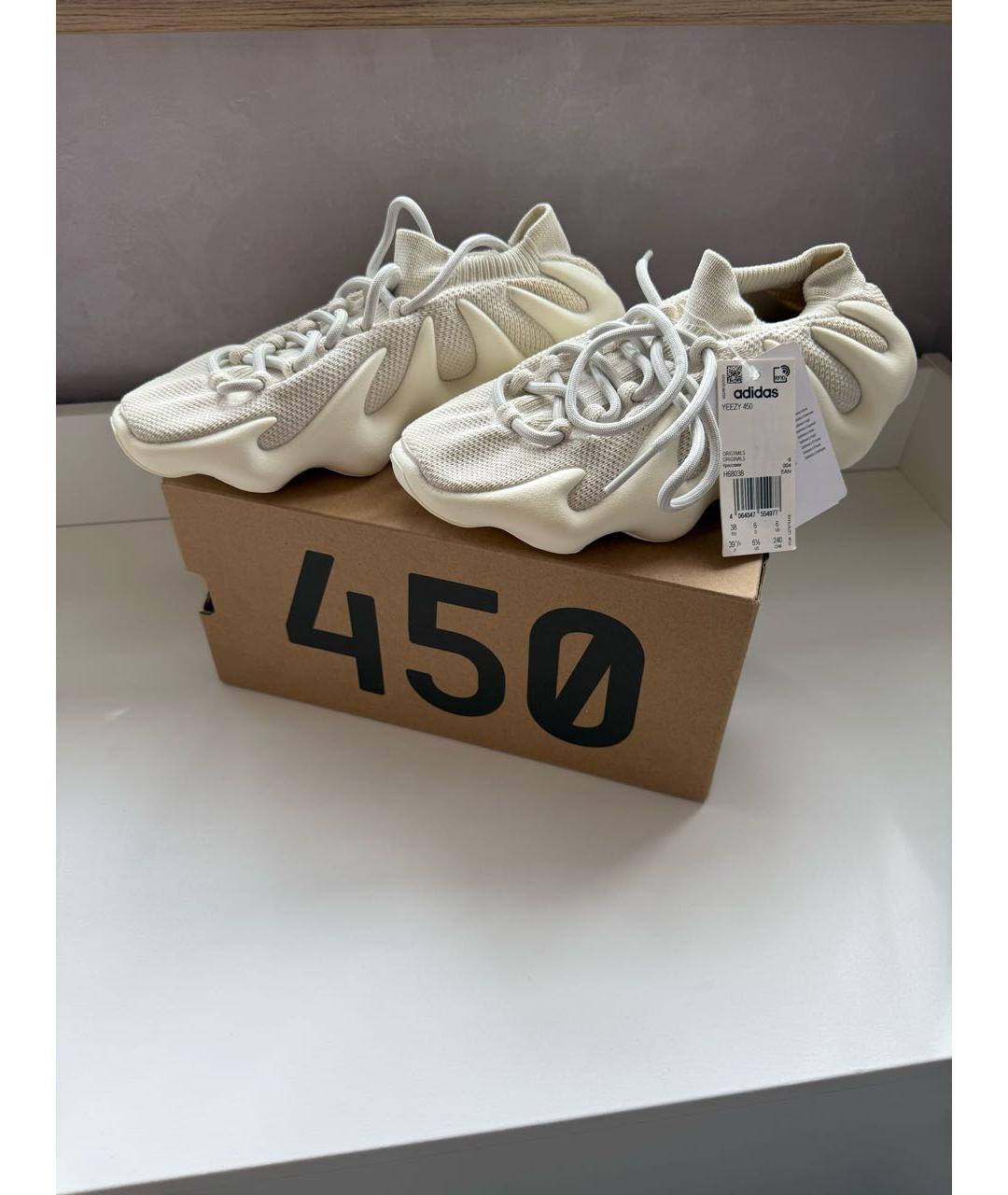 ADIDAS YEEZY Белые текстильные кроссовки, фото 2