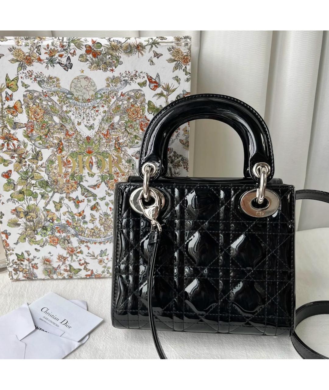 CHRISTIAN DIOR Черная сумка с короткими ручками из лакированной кожи, фото 2