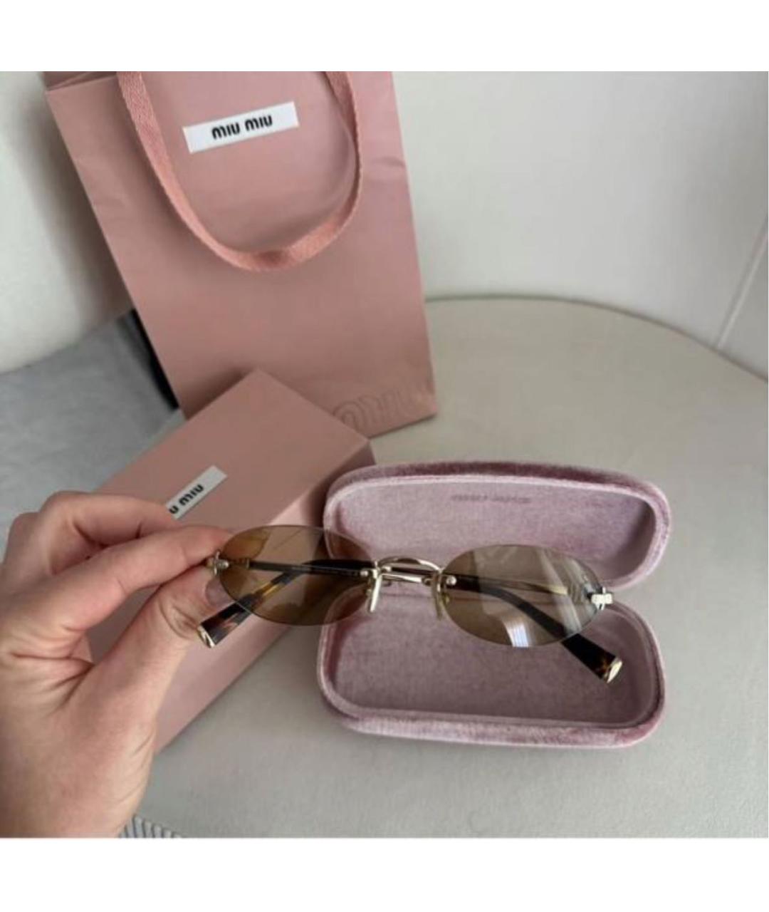MIU MIU Золотые металлические солнцезащитные очки, фото 7