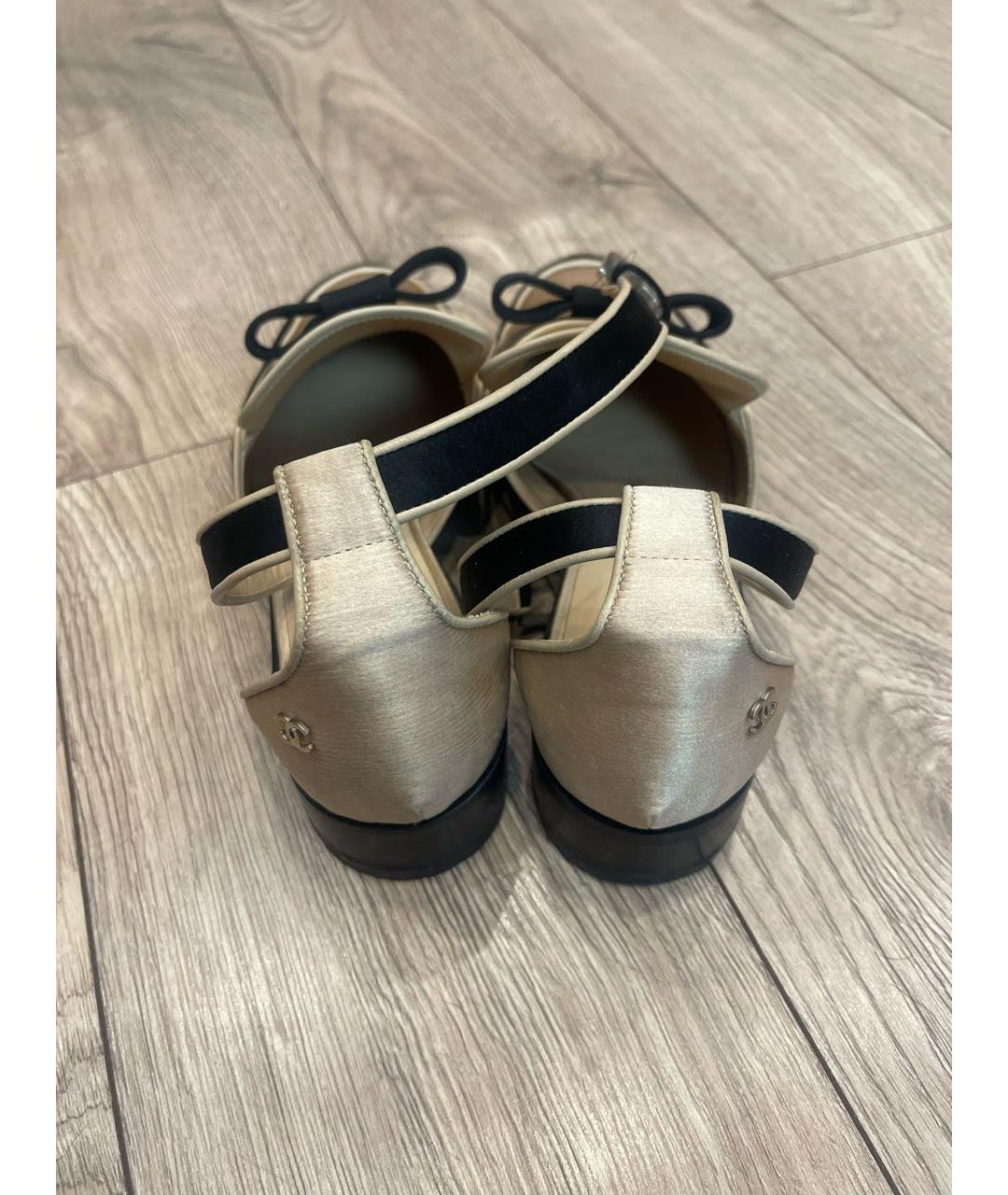 CHANEL Бежевые текстильные туфли, фото 4