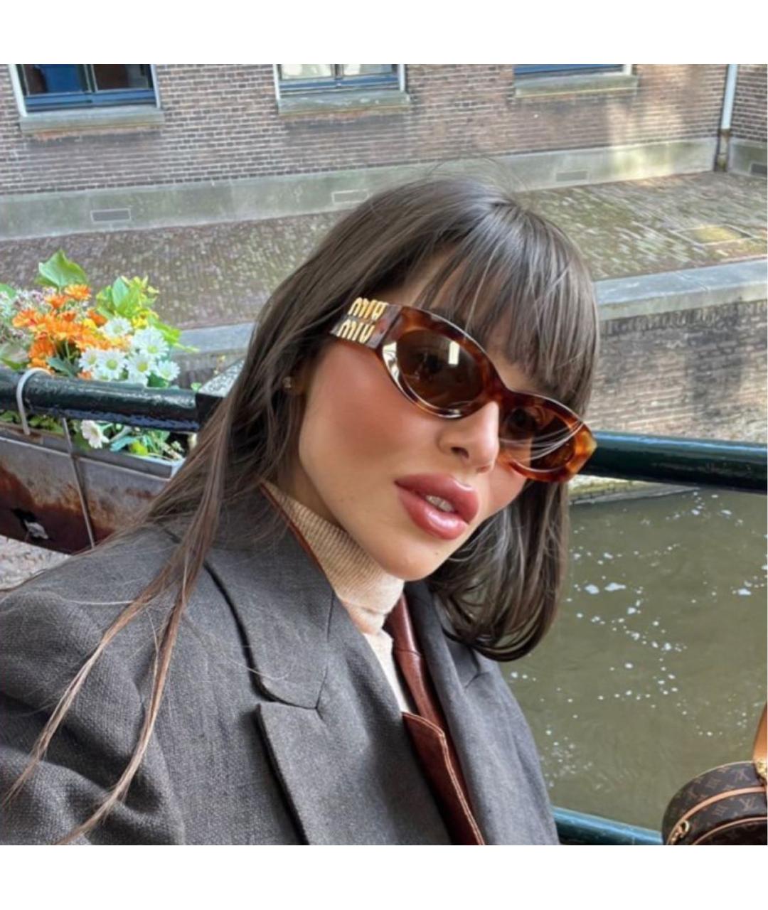 MIU MIU Коричневые пластиковые солнцезащитные очки, фото 3