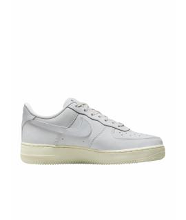 NIKE Кроссовки