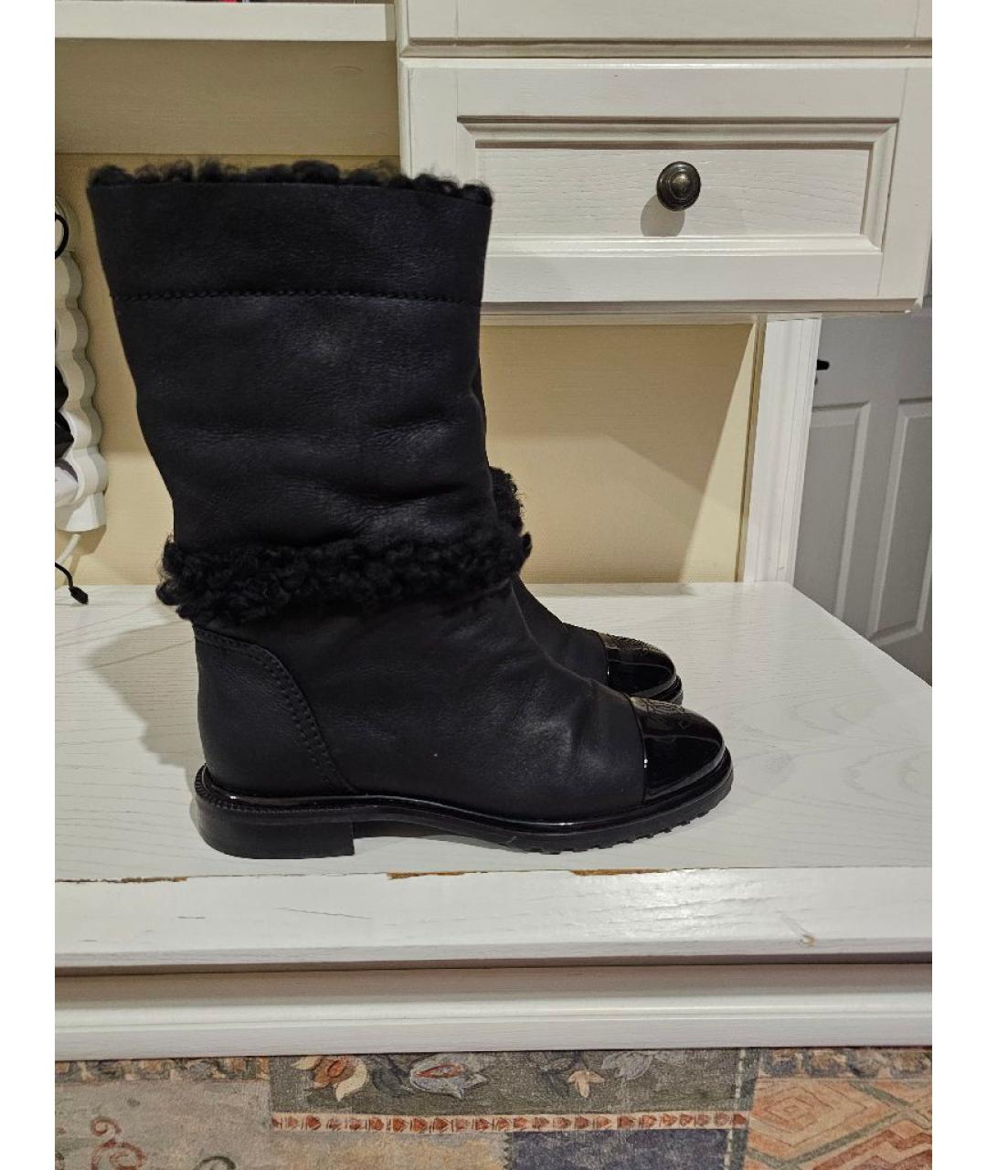 CHANEL Черные кожаные сапоги, фото 10