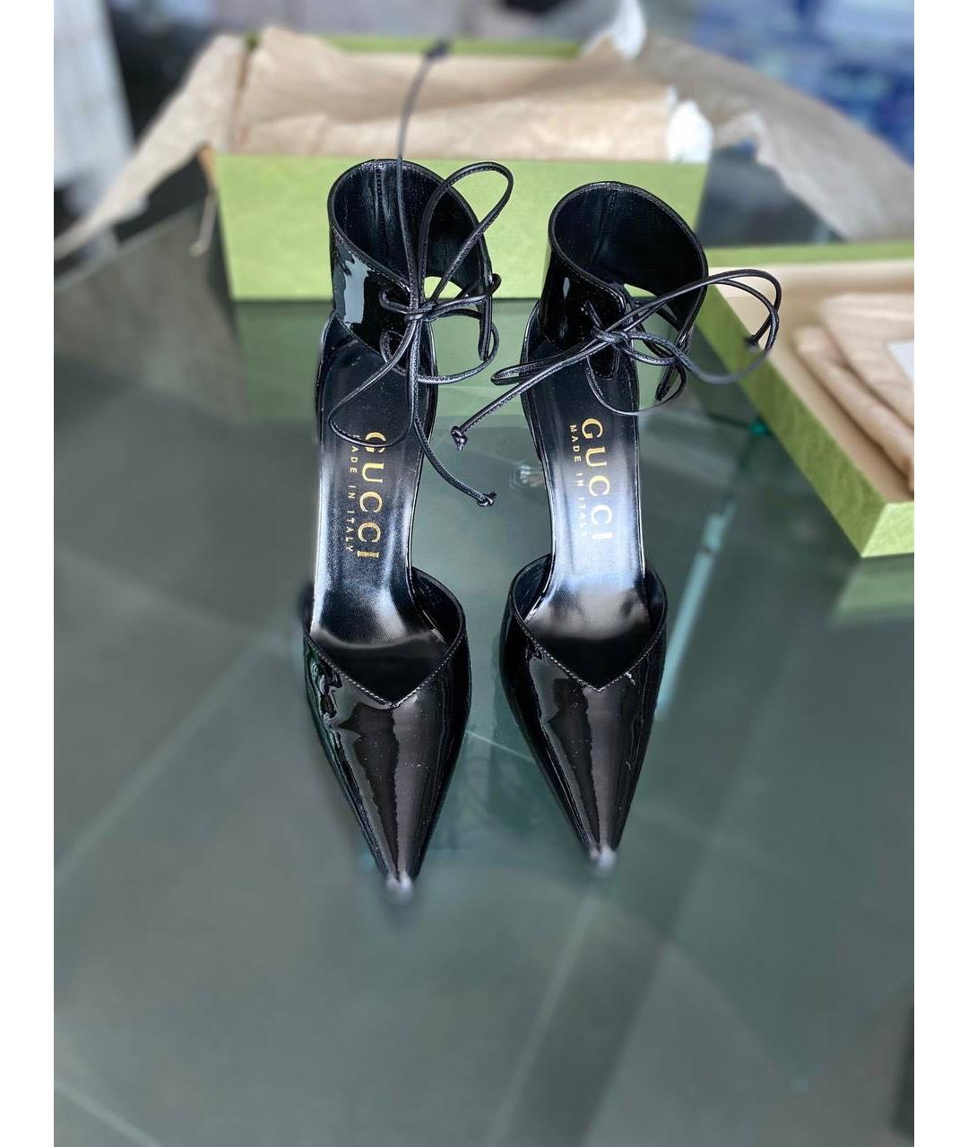 GUCCI Черные босоножки из лакированной кожи, фото 3