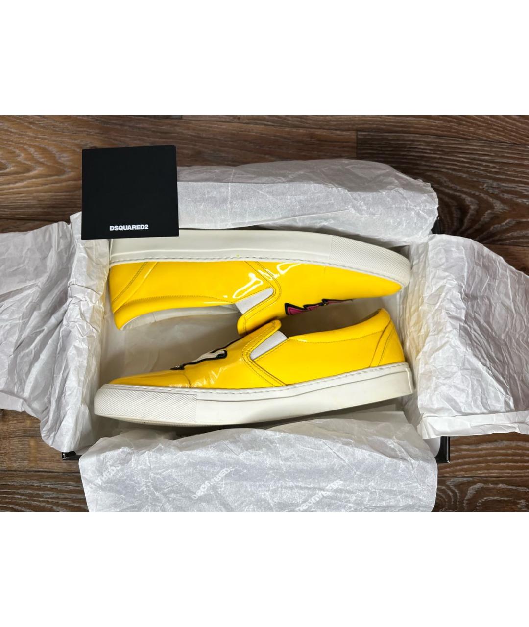 DSQUARED2 Желтые низкие кроссовки / кеды из лакированной кожи, фото 9