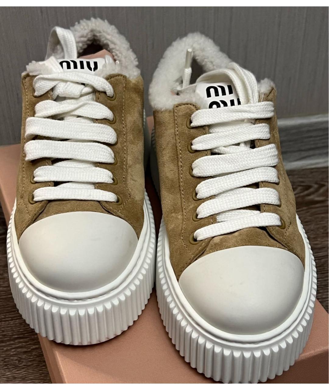 MIU MIU Бежевые замшевые кеды, фото 2