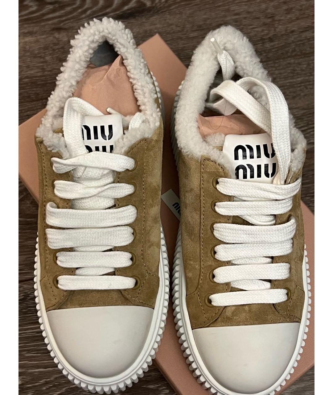 MIU MIU Бежевые замшевые кеды, фото 6