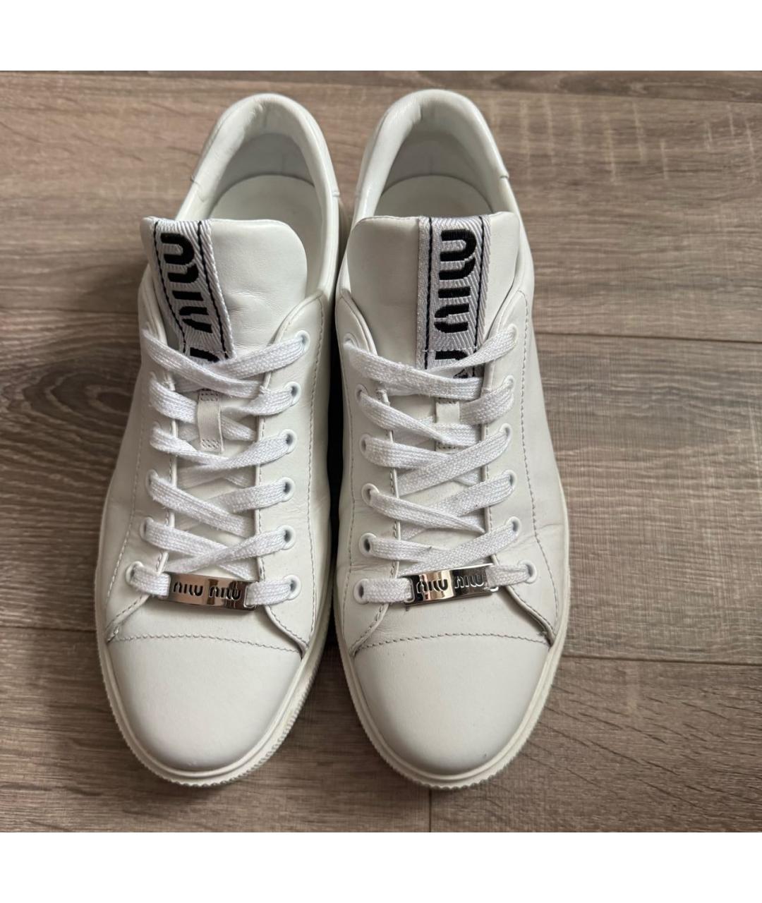 MIU MIU Белые кожаные кеды, фото 2