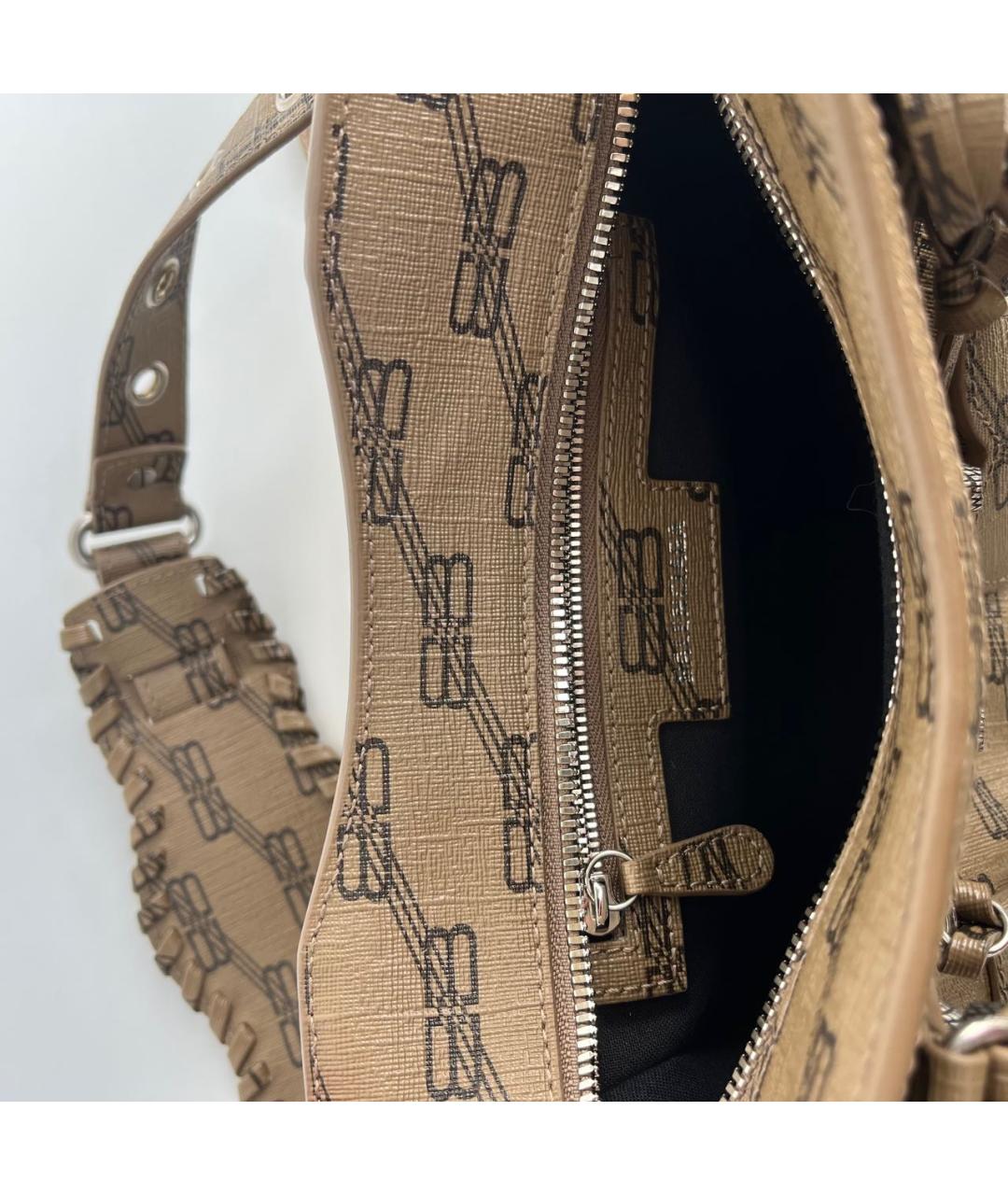 BALENCIAGA Коричневая кожаная сумка через плечо, фото 3