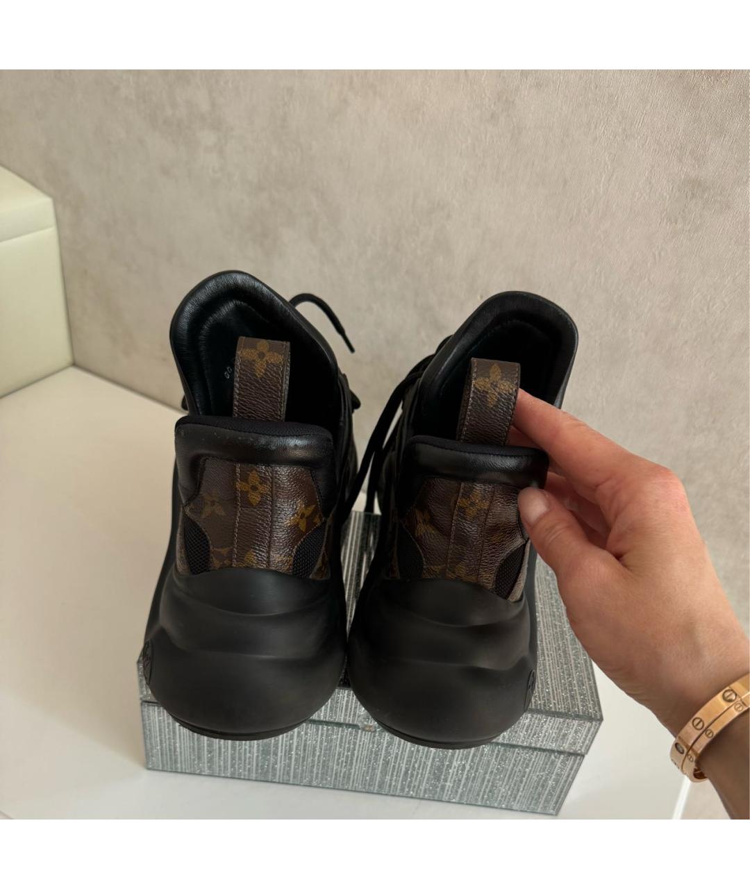 LOUIS VUITTON Черные кроссовки, фото 4