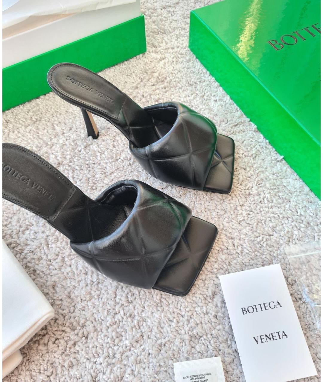 BOTTEGA VENETA Черные кожаные босоножки, фото 6