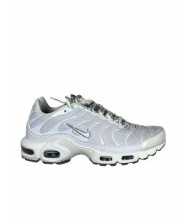 NIKE Низкие кроссовки / кеды