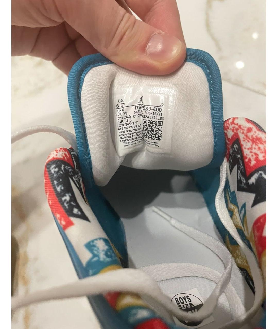 JORDAN Голубые кроссовки из лакированной кожи, фото 5