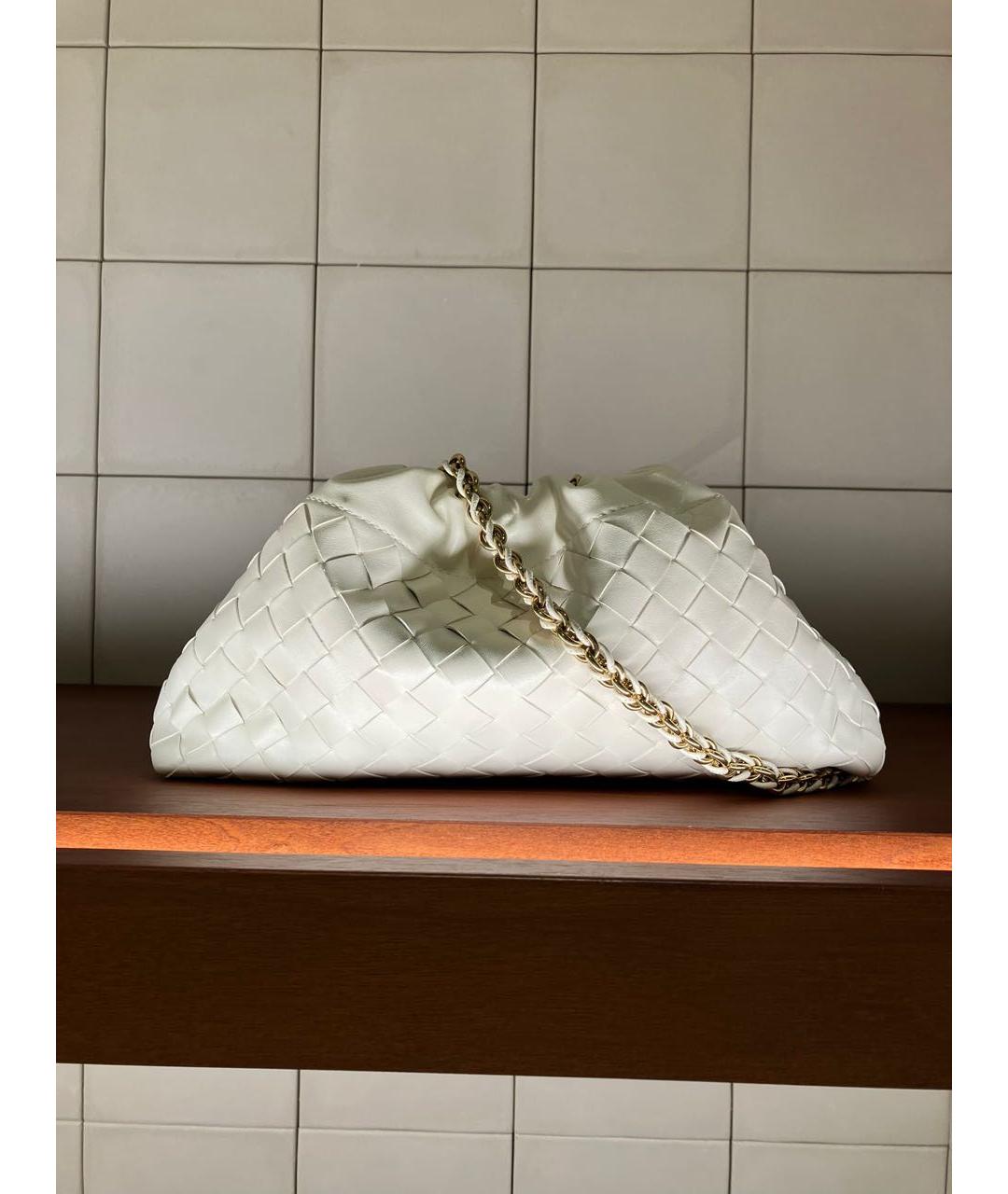 BOTTEGA VENETA Белая кожаная сумка с короткими ручками, фото 3