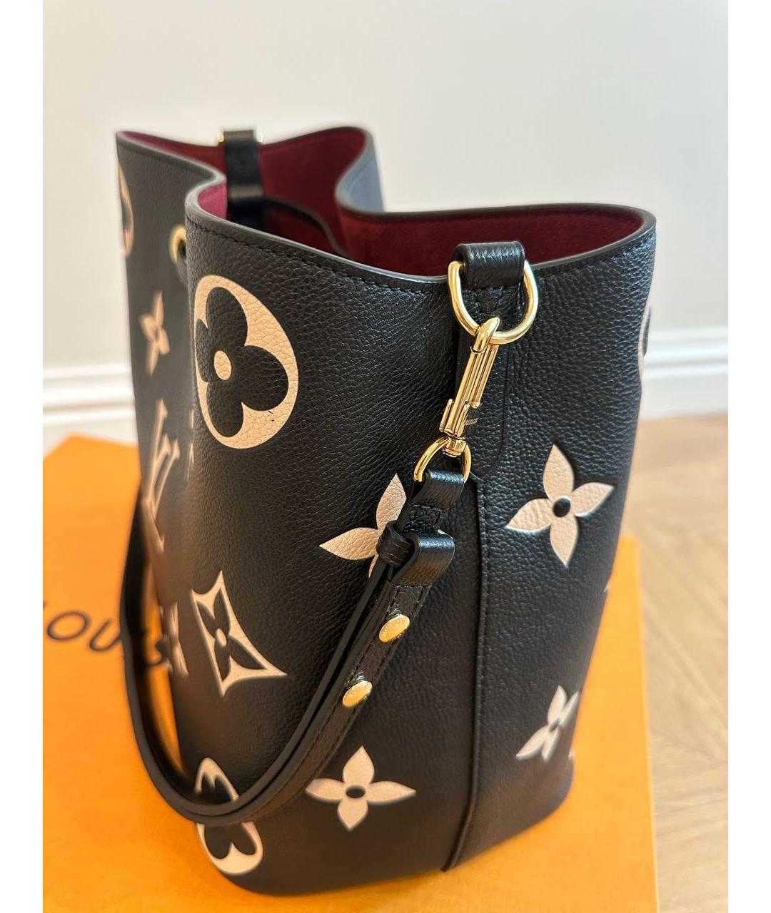 LOUIS VUITTON Черная кожаная сумка тоут, фото 3